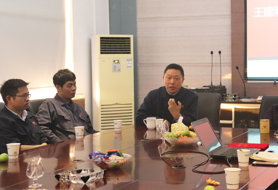 光榮退休之際，王常務寄語美機“企業發展越來越好！”