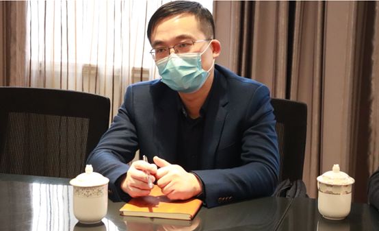 溫嶺市委常委、組織部部長阮積慶，市政協副主席林文鶴等一行領導蒞臨美機開展“三服務”活動